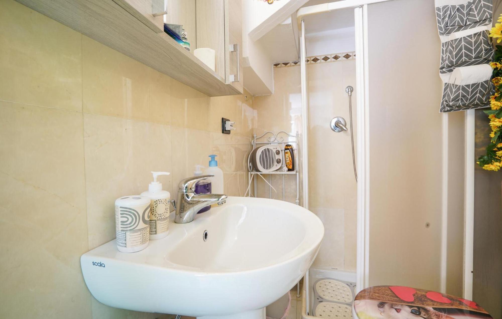 Pet Friendly Home In San Cristoforo With Wifi Ngoại thất bức ảnh